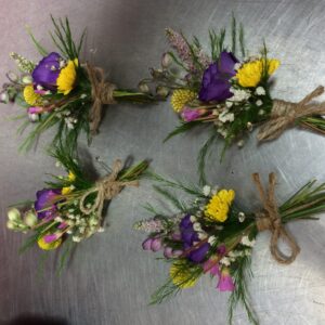 Mini Bouquet Button Hole